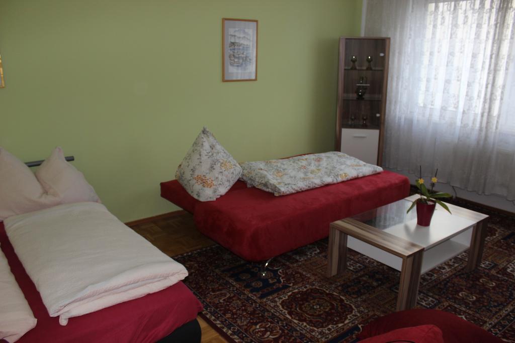 Ferienwohnung Burgblick Капфенберг Стая снимка